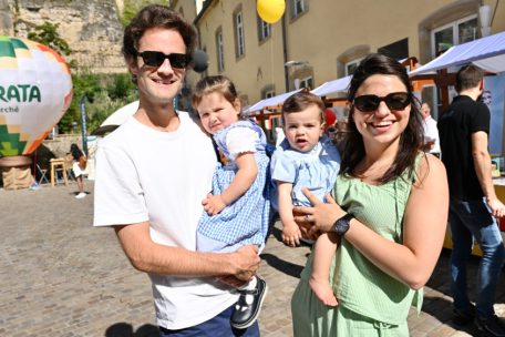 Die vierköpfige Familie rund um Mutter Audrey und Vater Romain ist seit Mitte Juli in Luxemburg – am Sonntag ging es mit den Kindern zum Ausflug auf den „Expat Day“