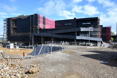 Niederkorn / Verdrängt die neue Shoppingmall Differdingens Zentrum weiter?