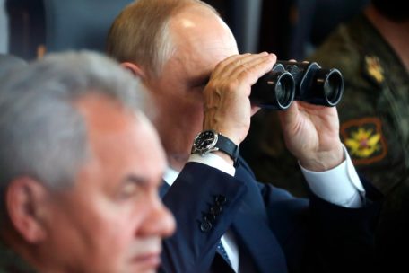 An Grenze zur NATO / Russland und Belarus beginnen Großmanöver