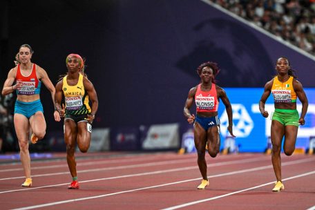 Patrizia Van der Weken (l.) neben Sprintlegende Shelly-Ann Fraser-Pryce