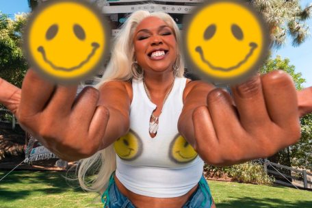 Lizzo macht ihrem &Auml;rger auf ihrer EP &bdquo;My Face Still Hurts From Smiling&ldquo; Luft, Rating: 7/10 Punkte
