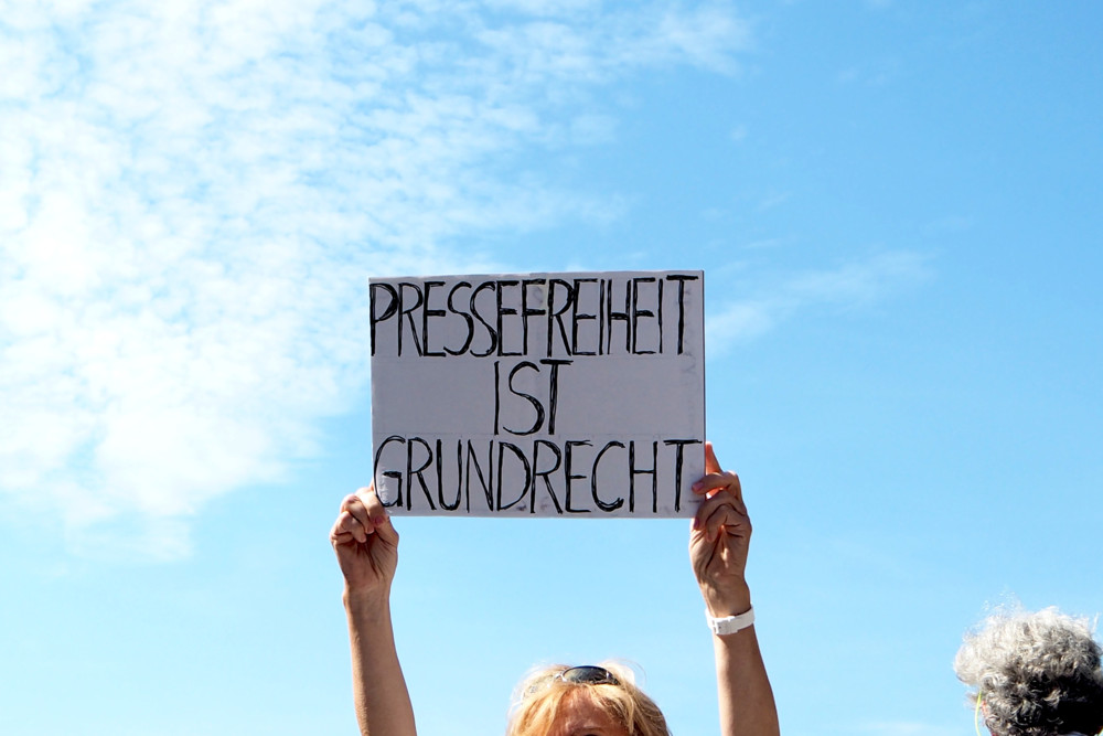 Editorial / Kulturkritik und Pressefreiheit stehen in Luxemburg unter Druck