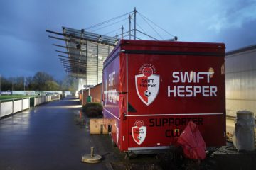 Gehälter nicht gezahlt / Erneute Transfersperre für Swift Hesperingen