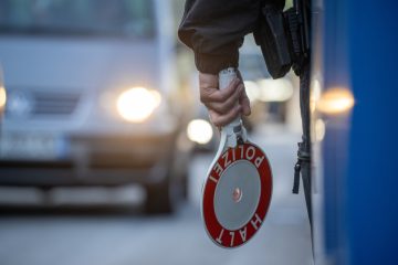 Deutschland / Polizeibeauftragter hält Grenzkontrollen für nicht mehr lange leistbar