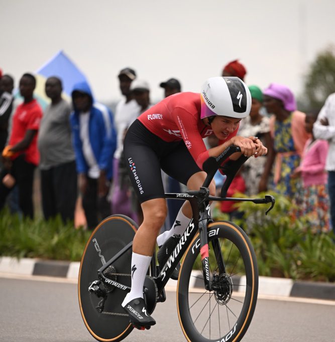Rad-WM / Schreiber erreicht Platz 14 beim Espoirs-Zeitfahren – Nothum wird 17. 