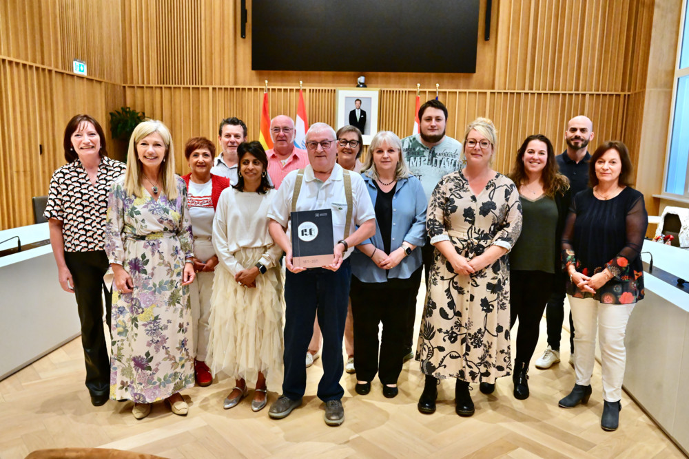 Das Goldene Buch / 150 Jahre Escher Stadtharmonie auf 448 Seiten