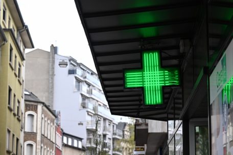 Grippeimpfung für Senioren / Luxemburgs Apotheker kritisieren verspätete Empfehlung des „Conseil Supérieur des Maladies Infectieuses“