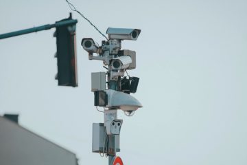 „Schaffen keinen Überwachungsstaat“ / Innenminister Gloden stellt Gesetzentwurf für automatische Kennzeichenerkennung vor