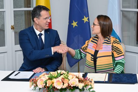 NATO-Ostflanke / Luxemburg und Rumänien unterzeichnen Absichtserklärung über militärische Kooperation