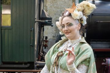 Bildergalerie / Räderwerk und Raritäten: Liebe zum Alten rostet nicht beim Anno 1900