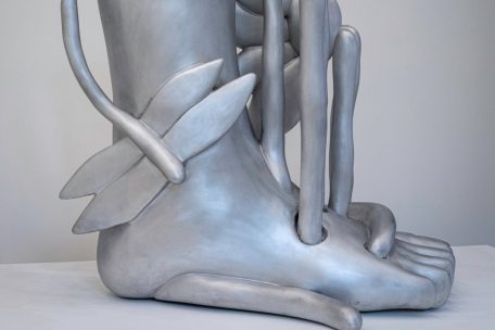 Galerie GoArt / Martine Feipel und Jean Bechameil stellen preisgekrönte Skulptur in Esch aus