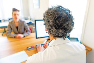 AMMD vs. CNS / Die Ärzte halten die Regierung für untätig, die Gesundheitskasse verweist auf die Quadripartite