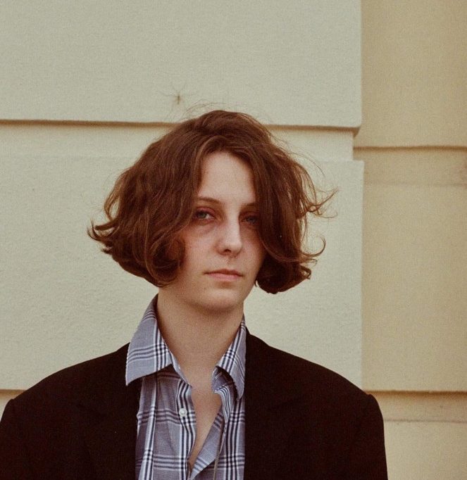 Deutscher Buchpreis 2025 / Fiona Sironic geht mit ihrem Debütroman über die Wut auf das Internetzeitalter ins Rennen