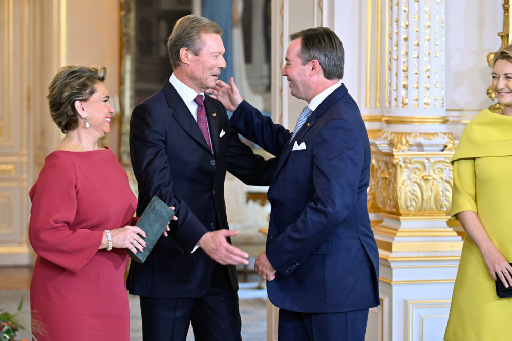 Editorial / Zwischen Modernisierung und Legitimität: Ein Balanceakt für den neuen Großherzog Guillaume