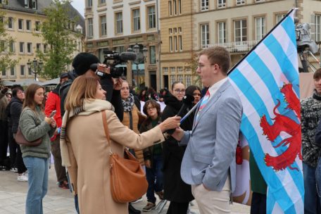 Luca (18) ist ein begehrter Interviewpartner