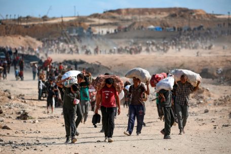 Nahost / Israel und Hamas gehen in Verhandlungen: Indirekte Gespräche beginnen in Ägypten