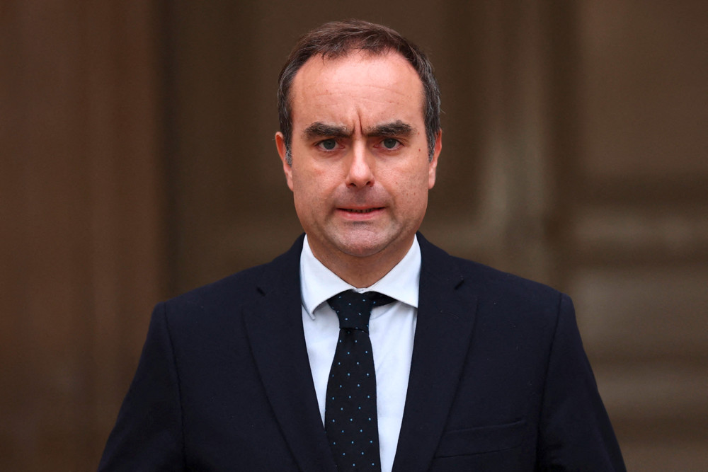 France / La démission de Lecornu laisse Macron seul face à la crise