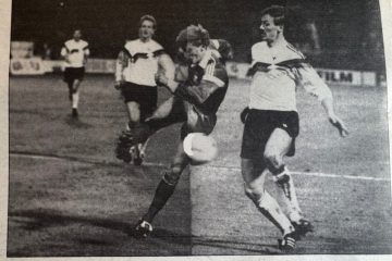 1990 / Einer, der die Waldmeister ärgerte: Roby Langers über die Fast-Sensation der „Roten Löwen“