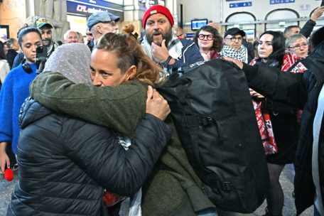 Nach Abschiebung / Luxemburger Aktivistin Huberty Fellens aus Israel zurück in Luxemburg