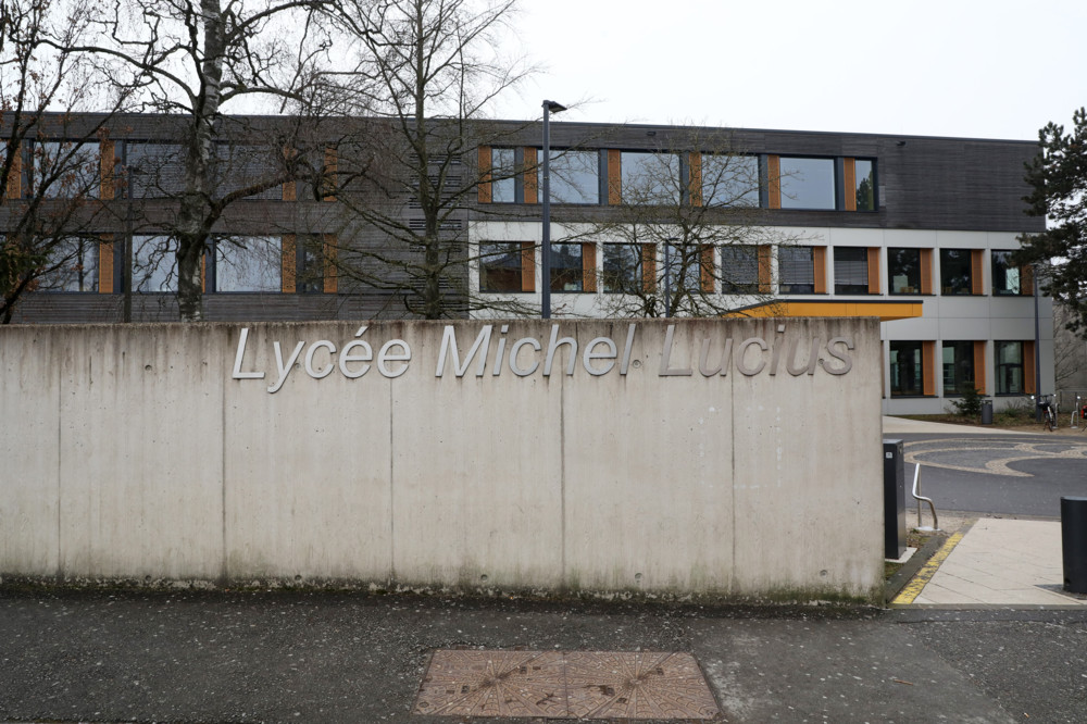 Limpertsberg / Bombendrohung am Lycée Michel Lucius: Einsatz nach Schulschluss – Polizei schließt Gefahr aus