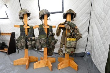 Geld oder Sicherheit / Soldatengewerkschaft und Ministerium haben unterschiedliche Vorstellungen von der Zukunft der Armee 