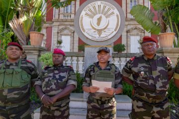 Nach wochenlangen Protesten / Militär übernimmt Macht in Madagaskar