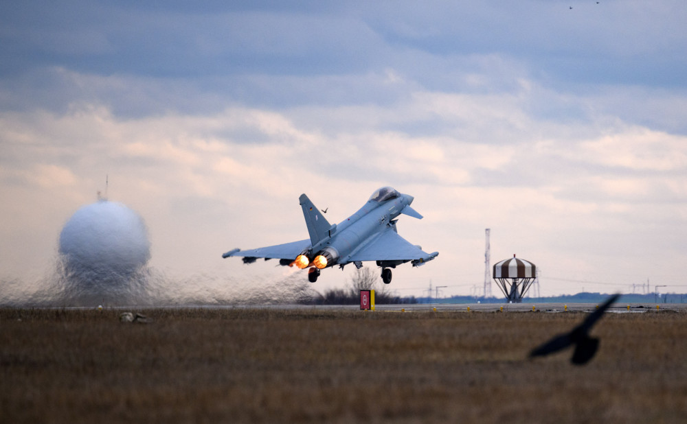 Nato / Deutschland schickt Kampfjets für Schutzflüge nach Polen