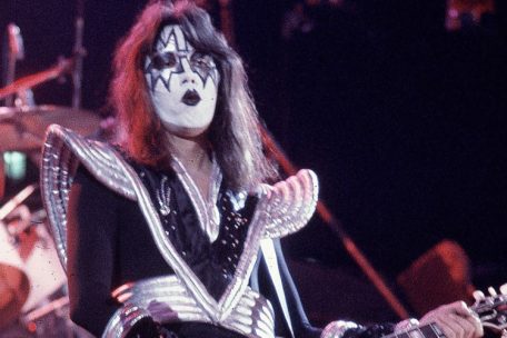 Ex-Kiss-Gitarrist / Ace Frehley ist im Alter von 74 Jahren gestorben