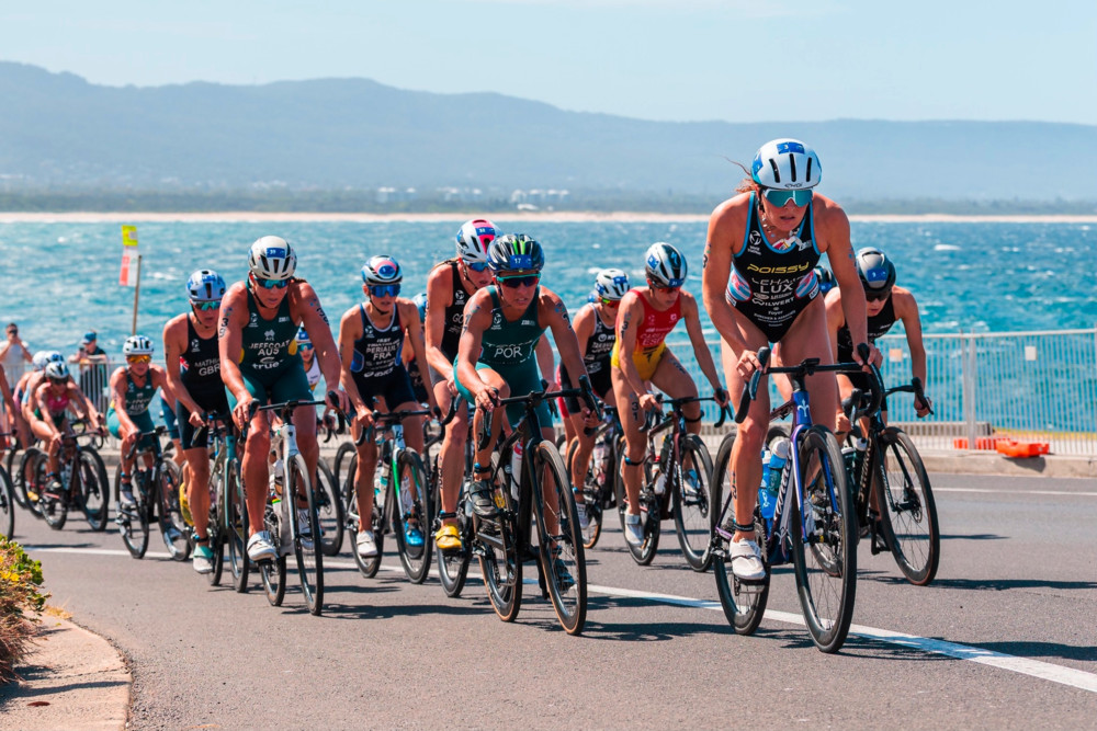 Triathlon / Jeanne Lehair rutscht im WM-Finale vom Podium