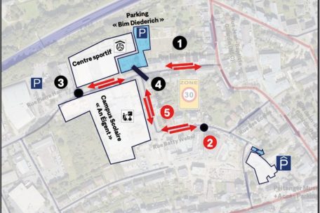 Variante 2 sieht Absperreinrichtungen sowohl in der rue Pierre Hamer als auch in der rue Batty Weber vor. Die Straßen bleiben jedoch in beide Richtungen befahrbar.