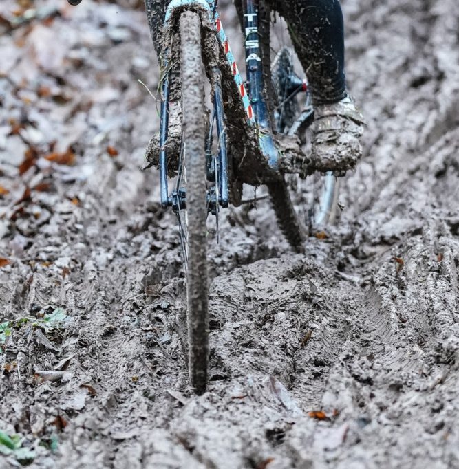 Cyclocross / Offene Rennen in sämtlichen Kategorien: Internationale Rennen am Sonntag in Contern