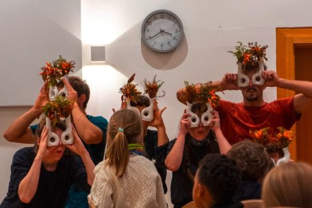 Cirque au Luxembourg / Avec „Living“, Be Flat offre un spectacle hors normes dans la résidence Konviktsgaart