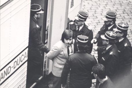 Die Sicherheitsvorkehrungen und das Aufgebot an Polizei- und Justizbeamten während des Gerichtsverfahrens waren entsprechend streng