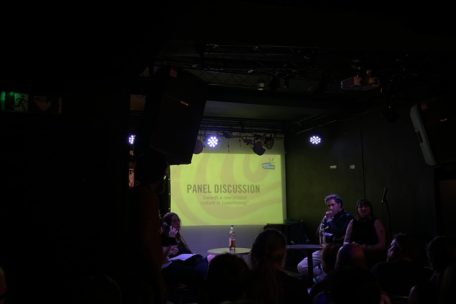 Diskussionsrunde mit Amnesty International Luxemburg über die luxemburgische Protestkultur