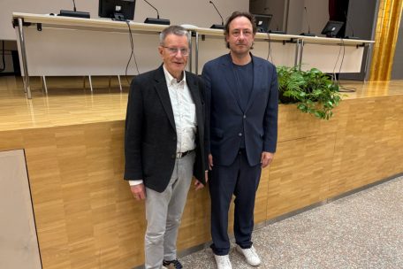 Interview zur Sicherheitspolitik / NATO ist Russland in fast allen Bereichen überlegen