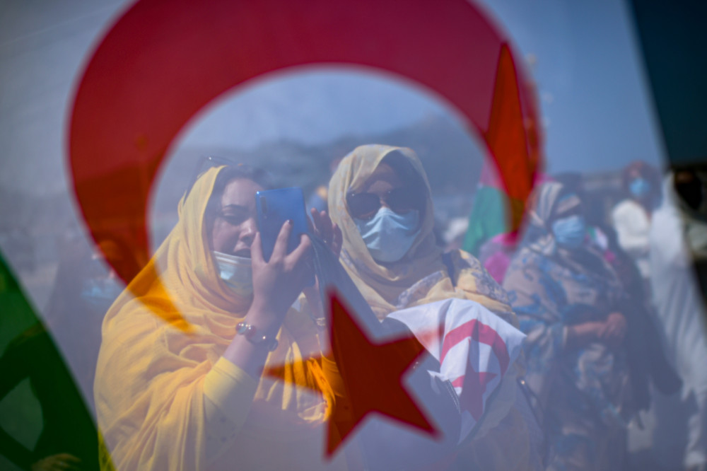 Jubel in Rabat / UN-Sicherheitsrat stimmt für Zugehörigkeit der Westsahara zu Marokko