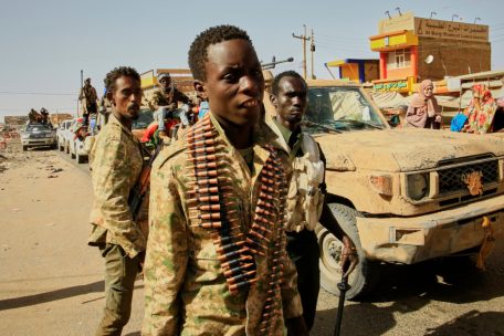 Bürgerkrieg im Sudan / RSF-Miliz stimmt humanitärer Waffenruhe zu