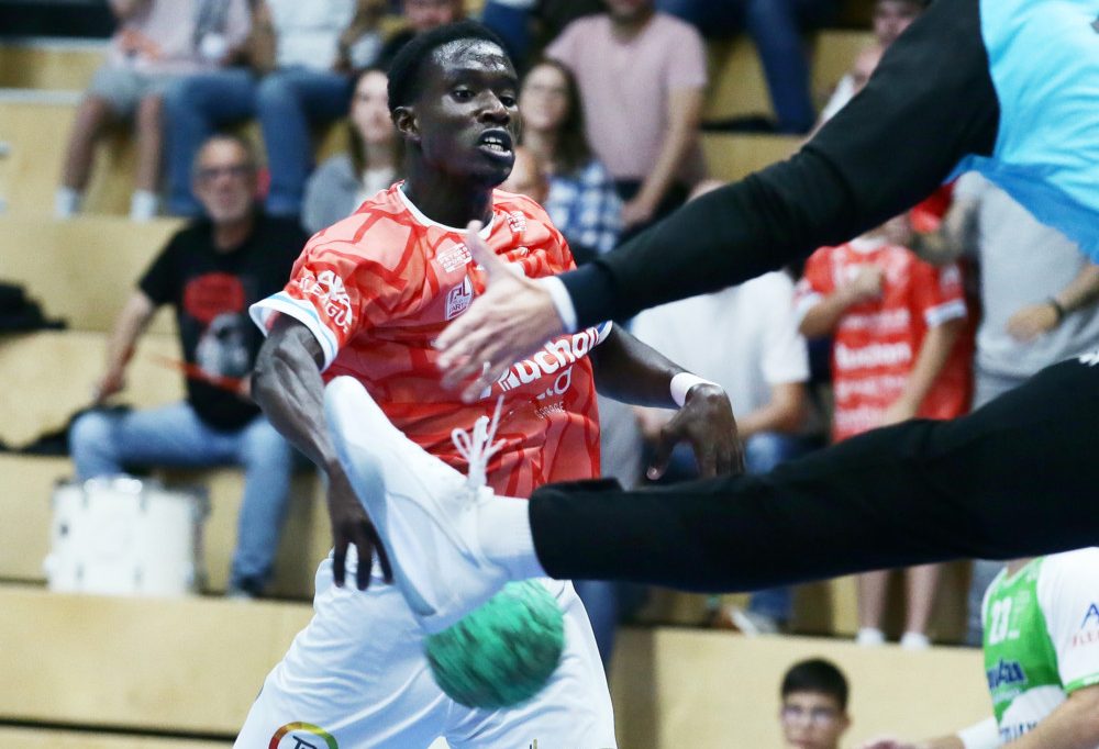 Handball / Zäher Arbeitssieg statt Gala: Red Boys mit Mühe gegen gefestigtes Käerjeng