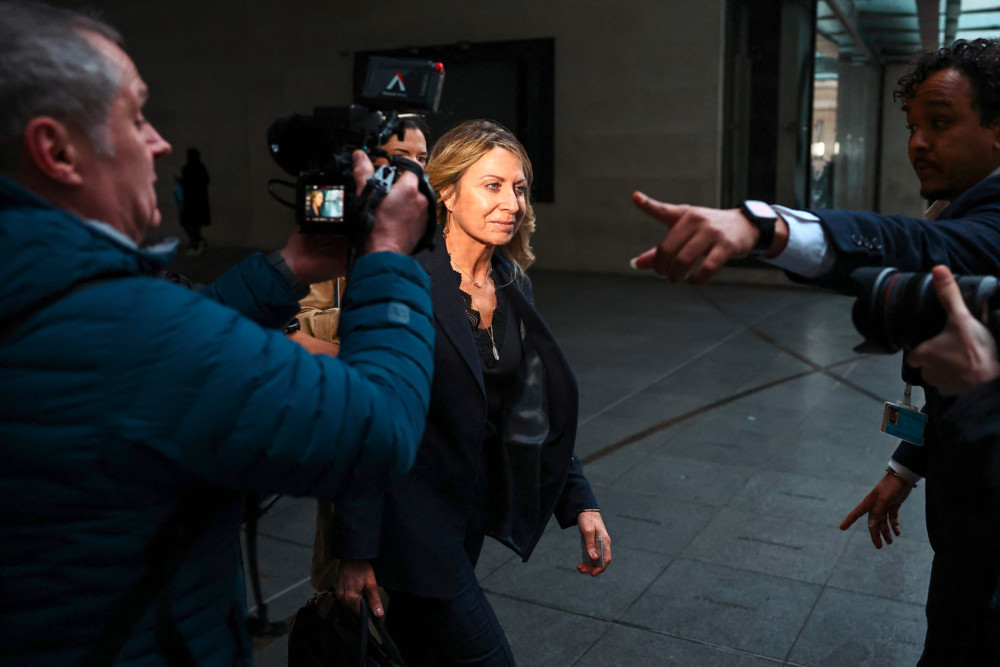 Großbritannien / Schwere Krise bei der BBC: Intendant tritt wegen journalistischer Fehler zurück