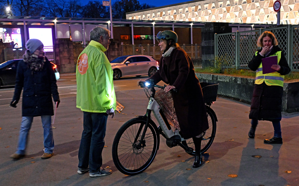 Luxemburg-Stadt / Sicher durch die dunkle Jahreszeit: ProVelo hat wieder einen Beleuchtungscheck organisiert