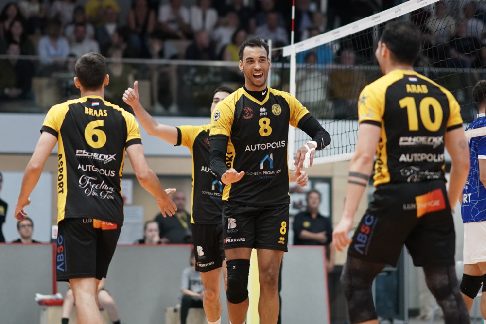 Volleyball / Alles offen für das Rückspiel: Strassen verliert im Challenge Cup 2:3 in Montenegro