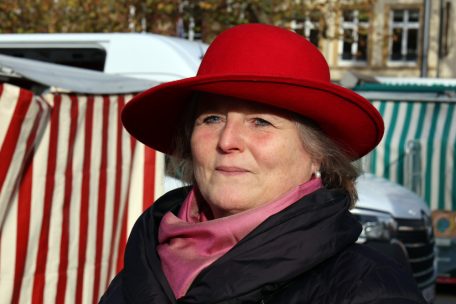 An eine Explosion kann sich Geneviève noch besonders gut erinnern, denn diese hat sie aus der Ferne gesehen