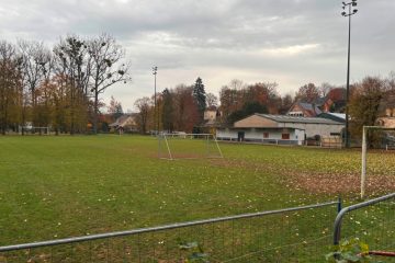 An der Attert / Trainingsplatz in Useldingen soll Kunstrasen erhalten – Büergerinitiative schlägt Alarm