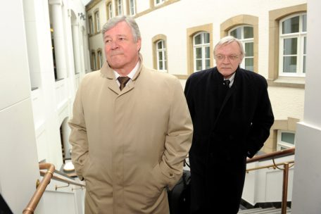 Mussten sie für die Fehler auf höherer Ebene herhalten – unter anderem in der Politik? Marc Scheer und Jos Wilmes.