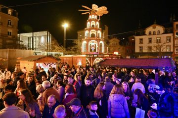 Bei 15 Grad und Glühwein / Der „Escher Krëschtmoart“ wurde offiziell eröffnet