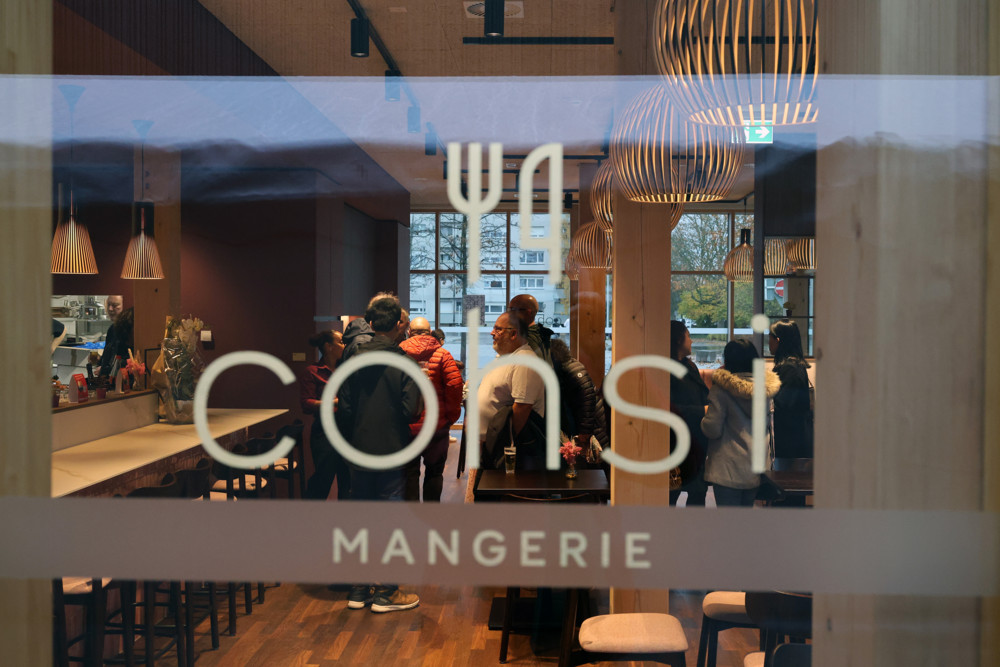 Sporthalle Lallingen / Das neue Restaurant „cohsi“ feierte seine Eröffnung