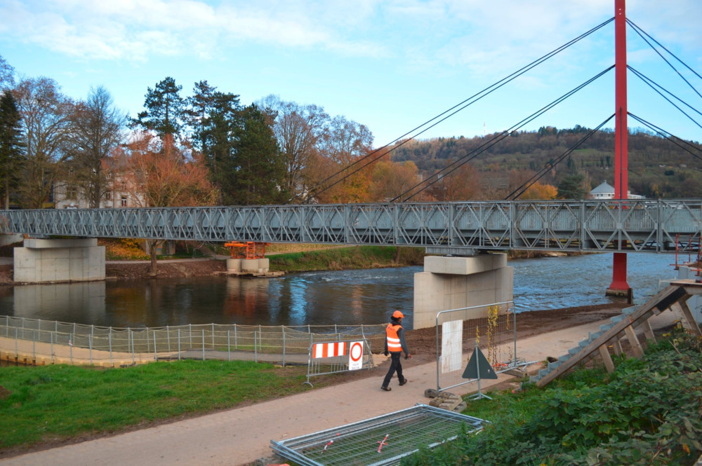 Ersatzbrücke in Diekirch / Das Trauerspiel hat endlich ein Ende