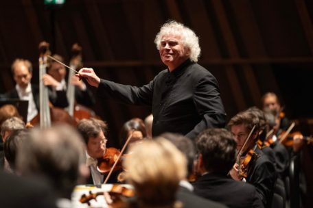 Sir Simon Rattle hat Effekte nicht nötig