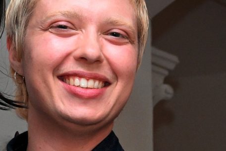 Teil der YLA-Ausstellung: Noé Duboutay bei einer Vernissage im Jahr 2024