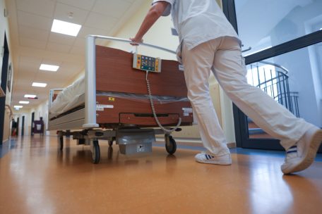 Forum / Gesundheit mit Rendite – Marc Spautz über die Findel Clinic und Luxemburgs Flirt mit der Zweiklassenmedizin